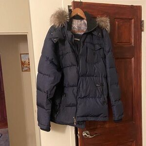 Navy Puffer Jacket with real Fur Hood